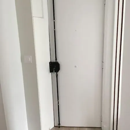 Appartamento Super Parisien Xviiie Arrondissement Parigi
